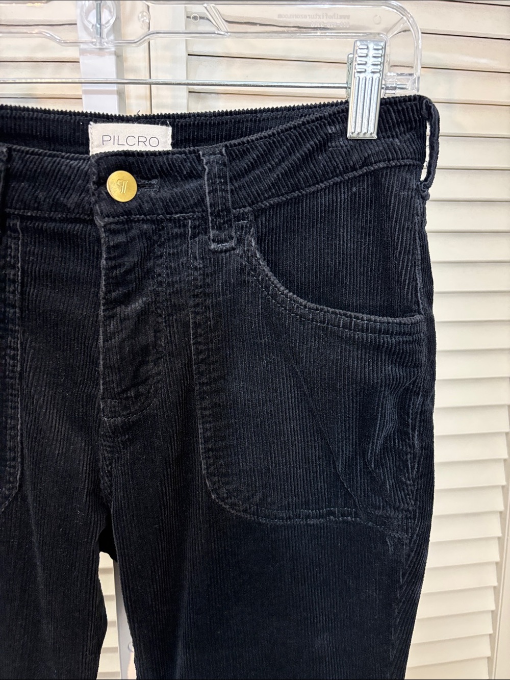 Anthropologie Pilcro Icon Low-Rise Corduroy Chop Pocket Flare Jeans Size 26 - Picture 10 of 16